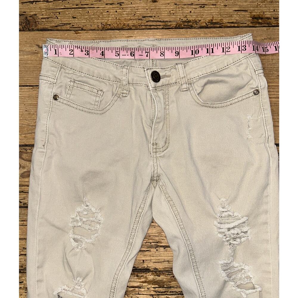 Machine Nouvelle Mode Women’s Size 29 Khaki Distressed Jeans - Picture 3 of 9